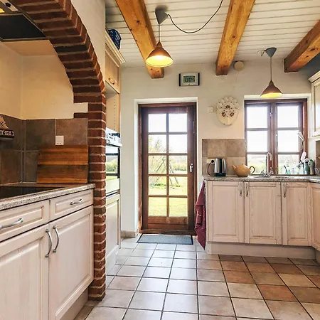 Nyaraló 4 Star In *
